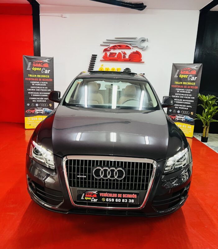 AUDI Q5 2.0tdi QUATTRO