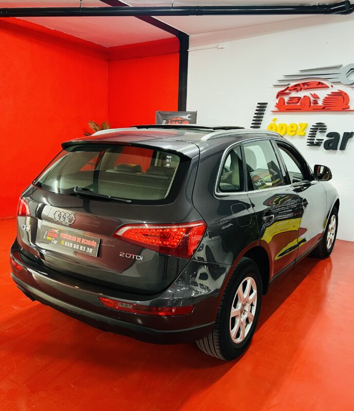 AUDI Q5 2.0tdi QUATTRO