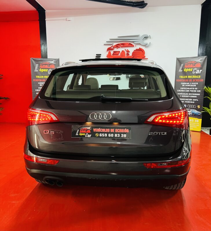 AUDI Q5 2.0tdi QUATTRO
