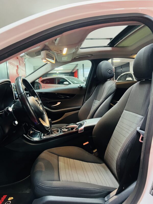 MERCEDES-BENZ Clase C 220 Amg