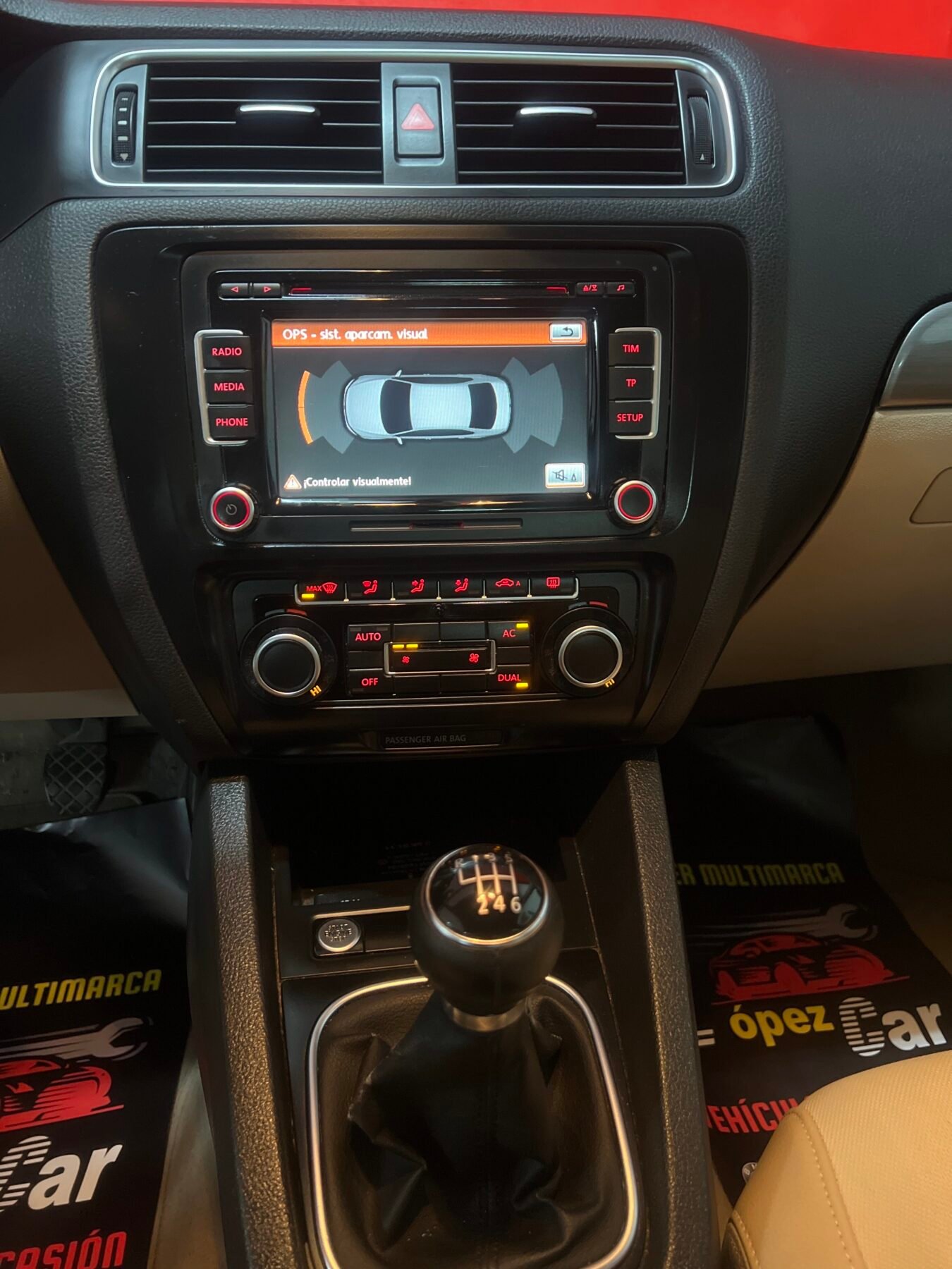 VOLKSWAGEN Jetta 2.0Tdi 180cv Sport EDITION