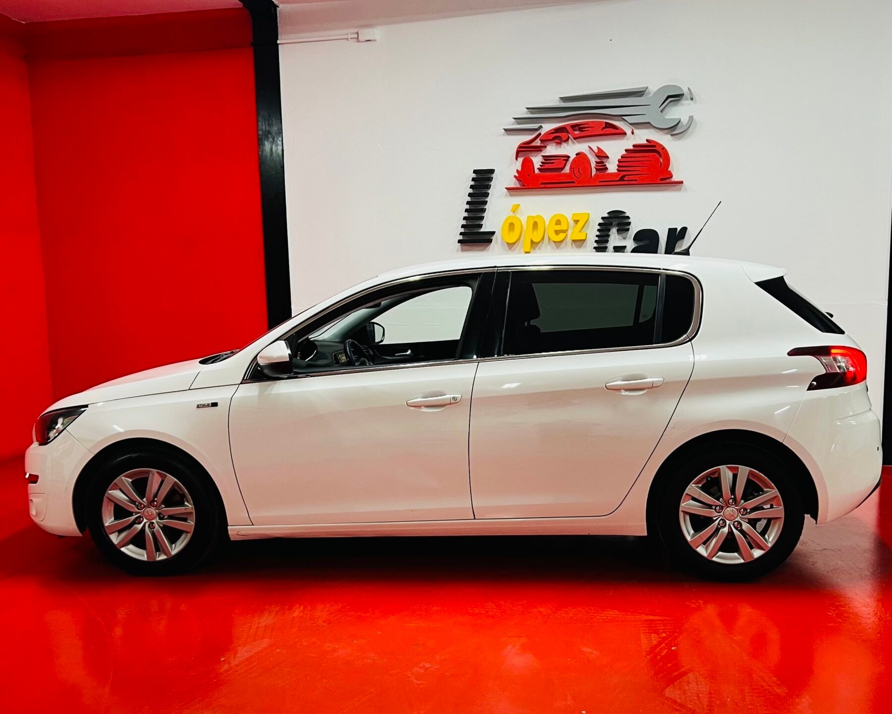 PEUGEOT 308 1.6 BlueHDi 120cv