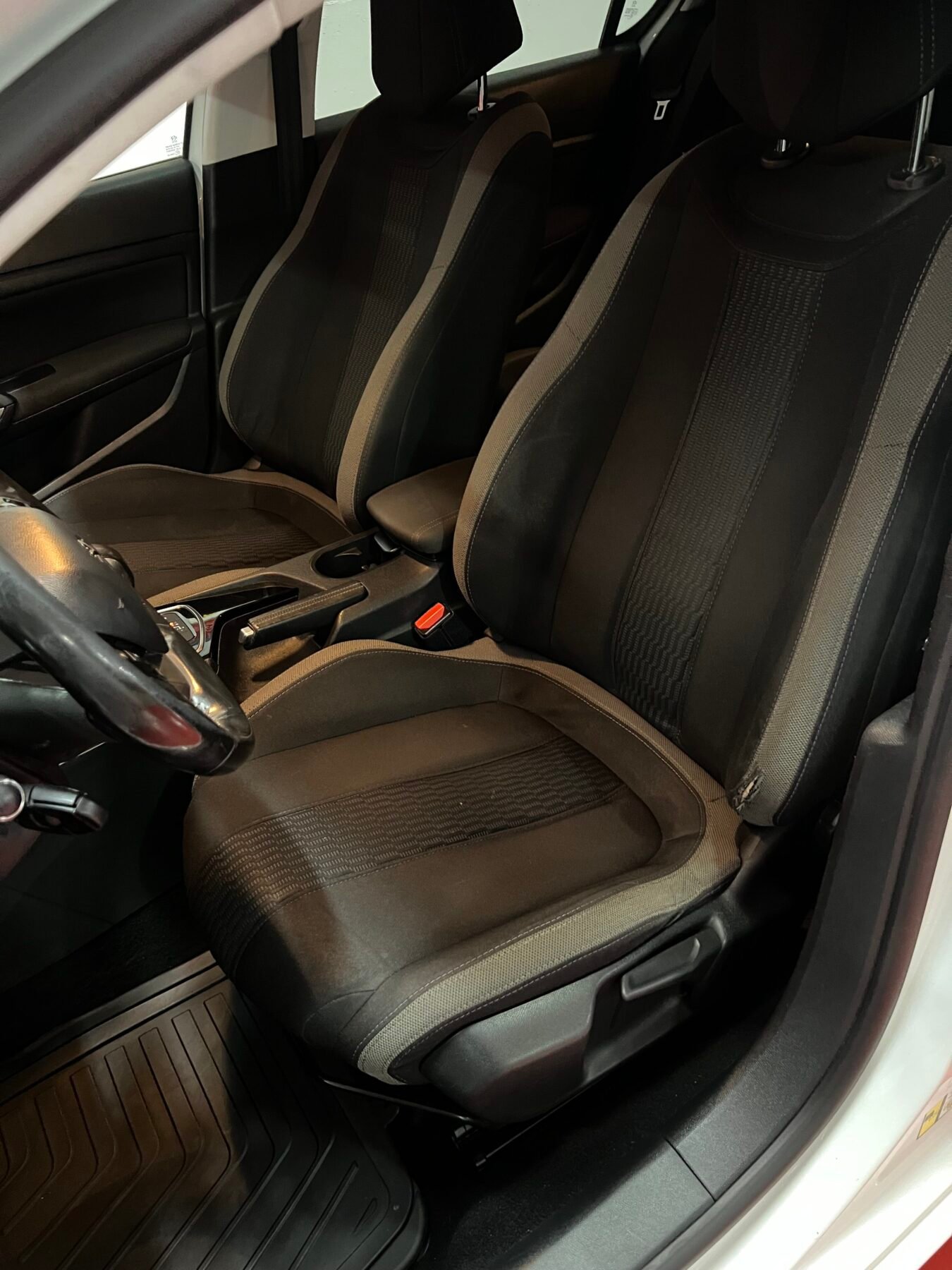 PEUGEOT 308 1.6 BlueHDi 120cv