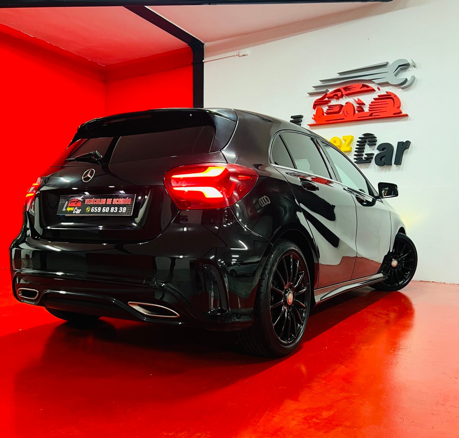 MERCEDES-BENZ Clase A 200d AMG