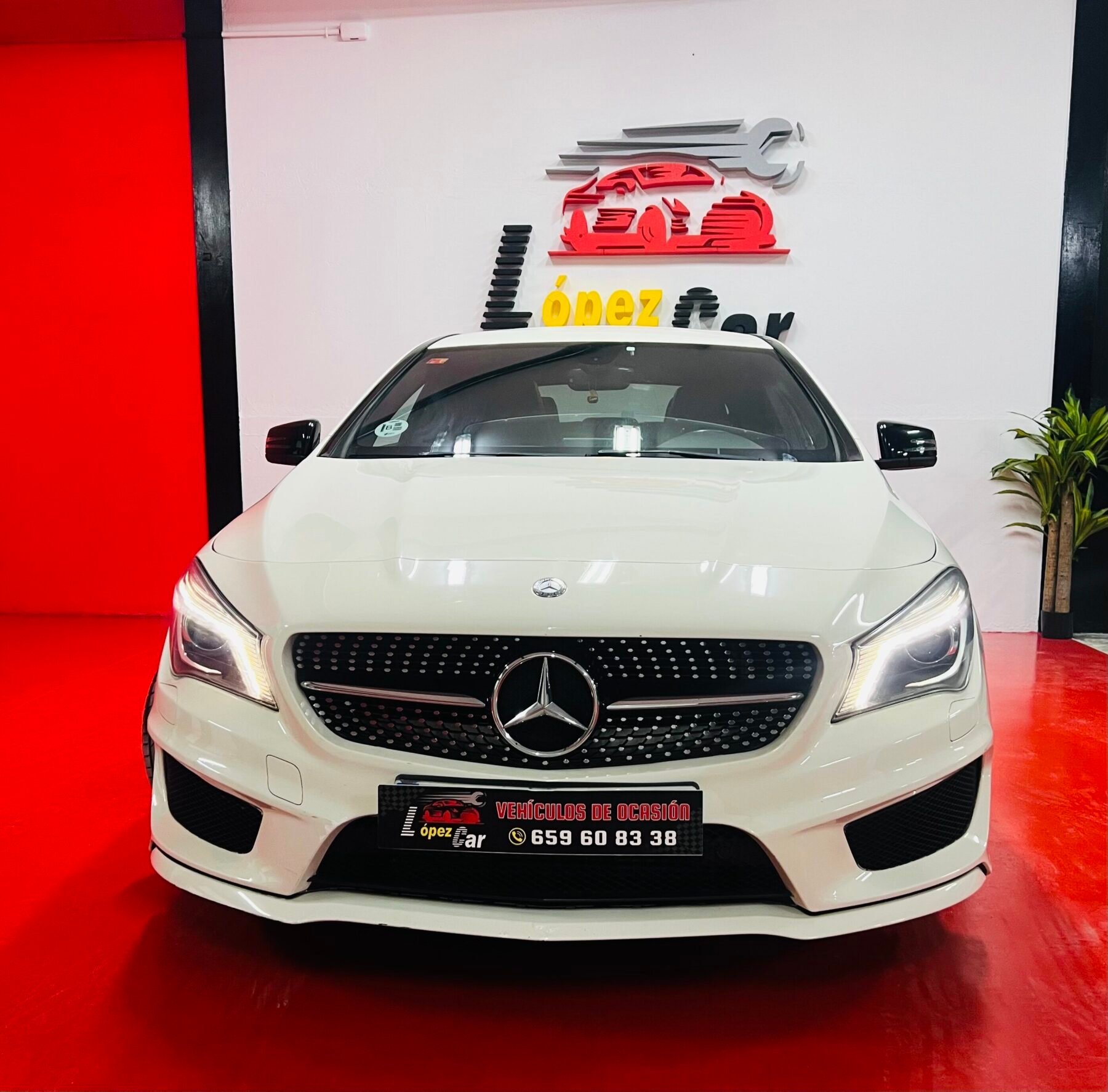 MERCEDES-BENZ Clase CLA Mercedes Benz CLA 200d AMG 7g