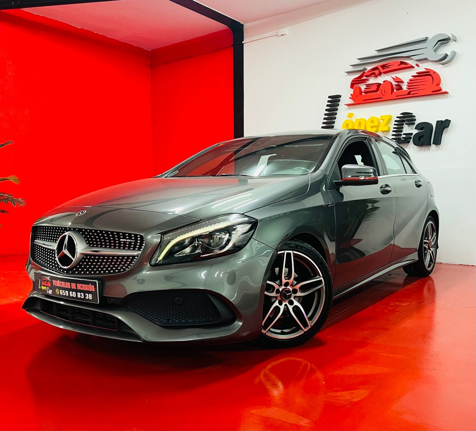 MERCEDES-BENZ Clase A Mercedes Benz clase A 200d AMG 7g