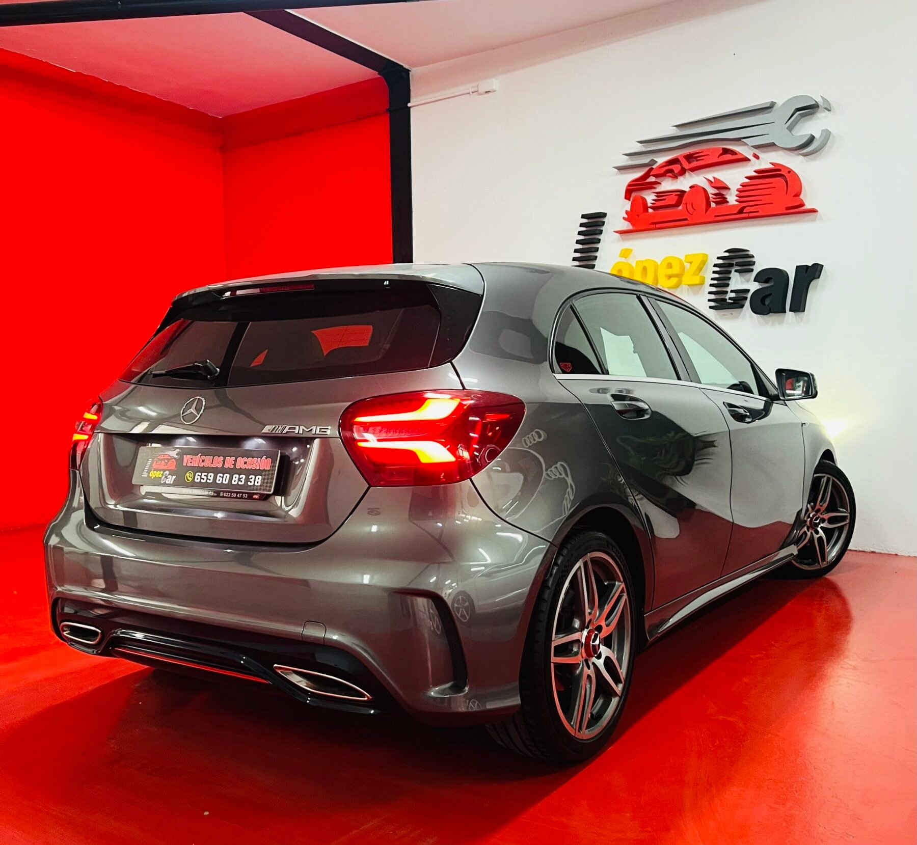 MERCEDES-BENZ Clase A Mercedes Benz clase A 200d AMG 7g