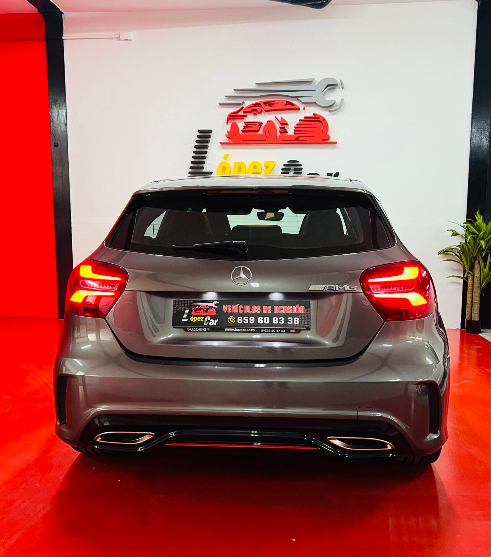 MERCEDES-BENZ Clase A Mercedes Benz clase A 200d AMG 7g