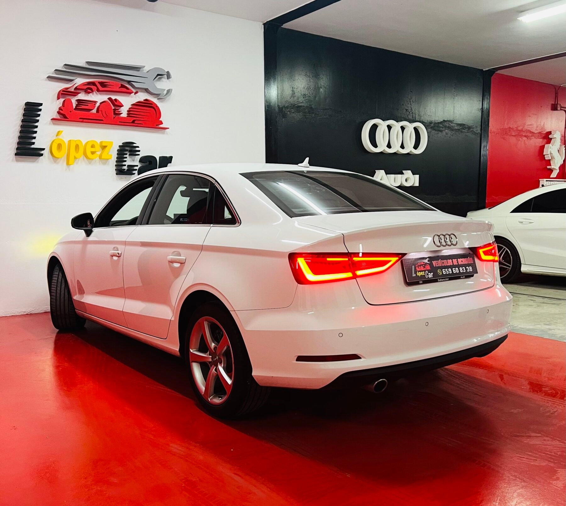 AUDI A3 Audi A3 Sedán Sline