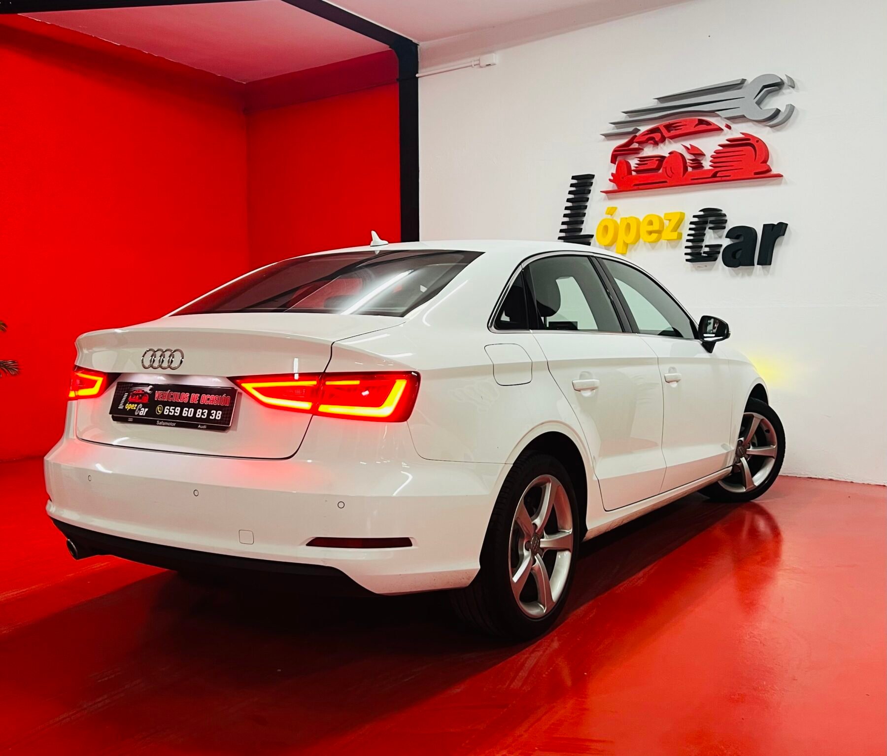 AUDI A3 Audi A3 Sedán Sline